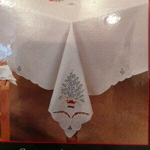 rectangle Vintage Christmas Holly & Ribbons Table Cloth Subtle On White 1997